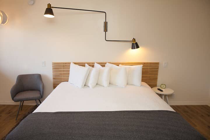 Room 12 of 39